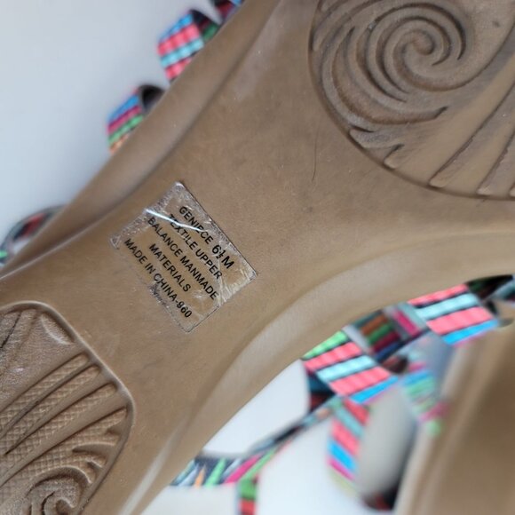 impo stretch sandal strappy rainbow stripey small heel comfort sandal size 6.5 - Picture 3 of 8